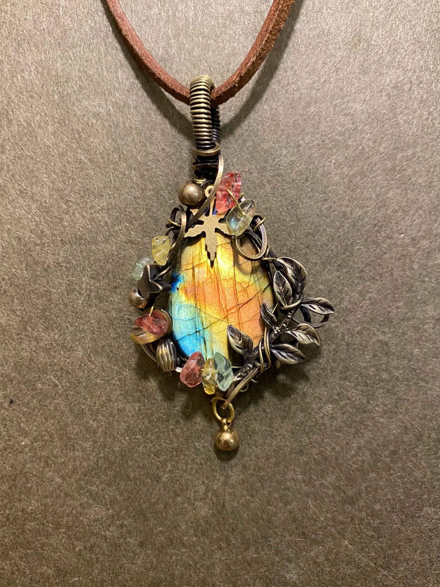 Forest Vibe Wire Wrapping Pendant