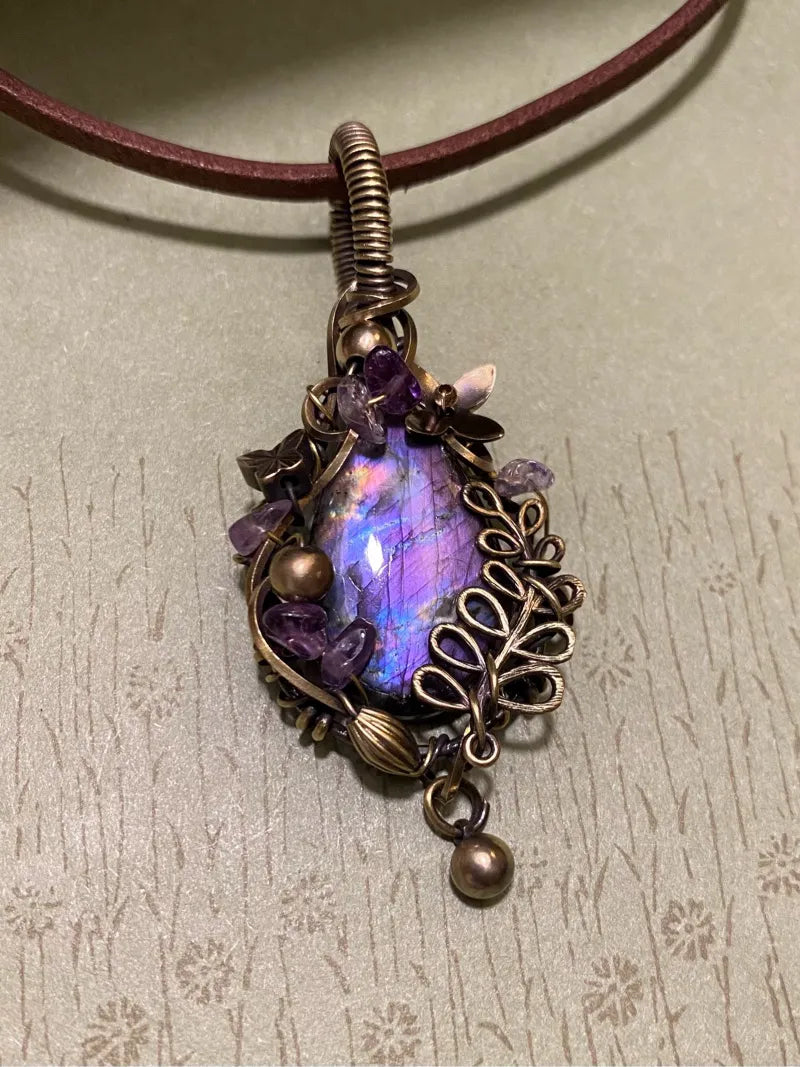 Forest Vibe Wire Wrapping Pendant