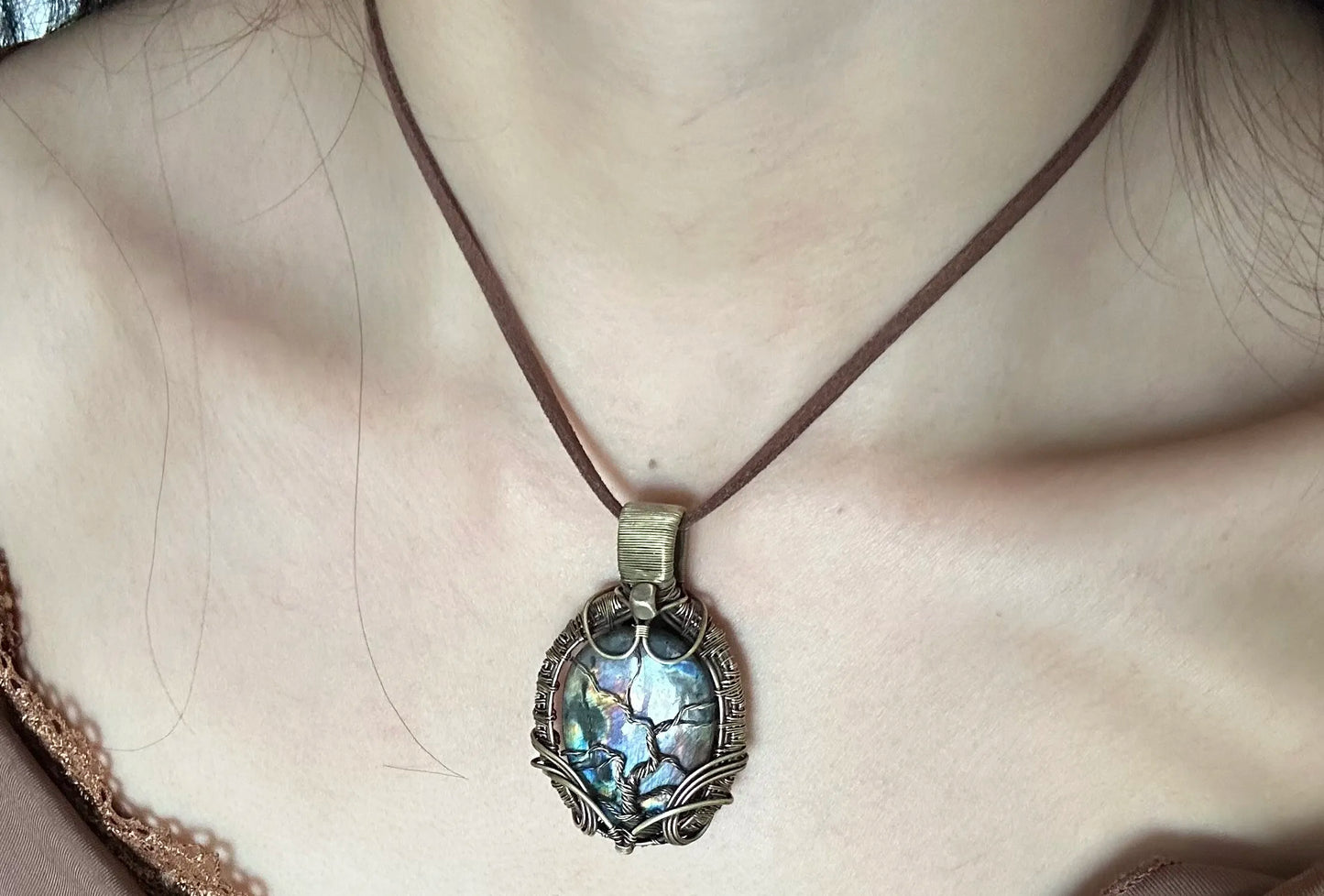 Forest Magic Labradorite Pendant