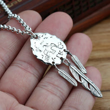 Load image into Gallery viewer, retro Thai silver flying eagle tag feather pendant
