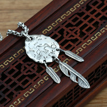 Load image into Gallery viewer, retro Thai silver flying eagle tag feather pendant
